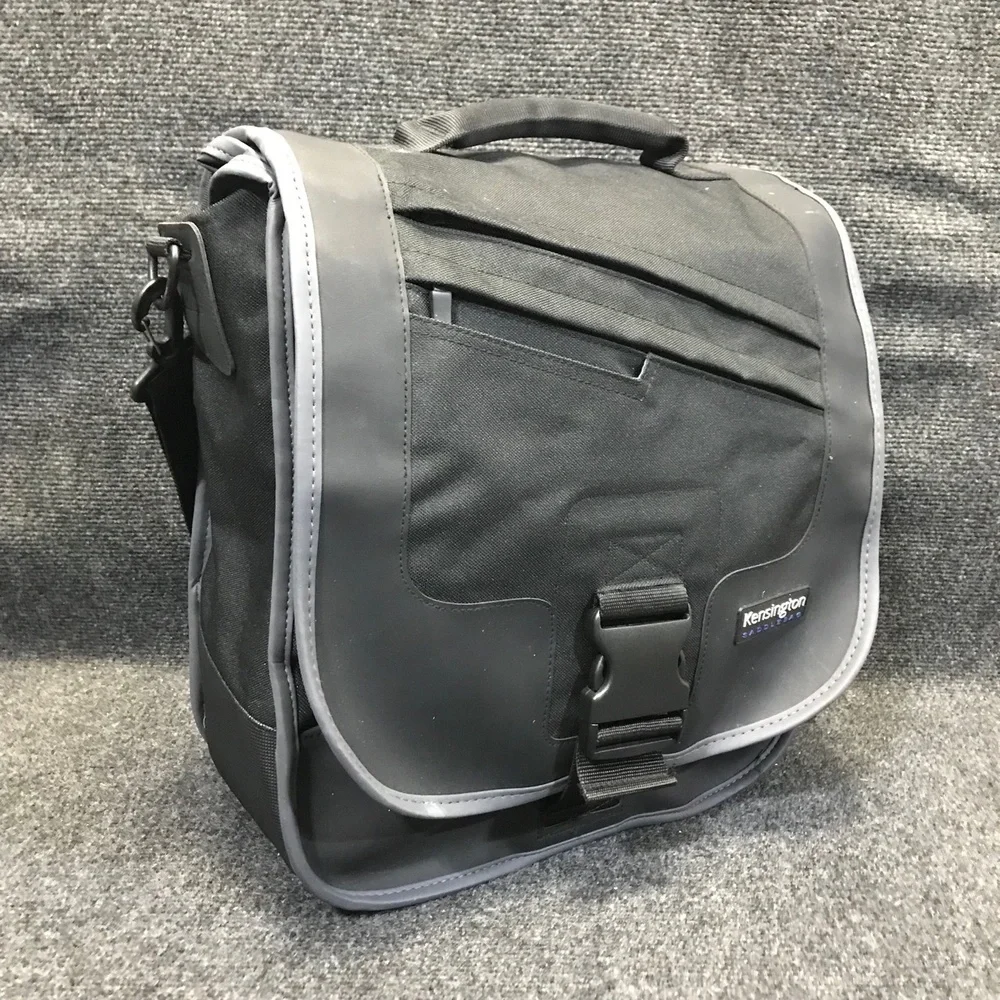 Kensington Saddlebag Ultra Black‎ Unisex Size Messenger F4355 Messenger Bag
